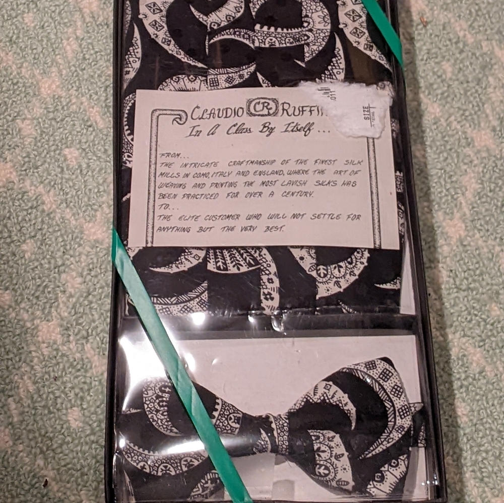 Italian Silk black and white geometric pattern cummerbund and bowtie set